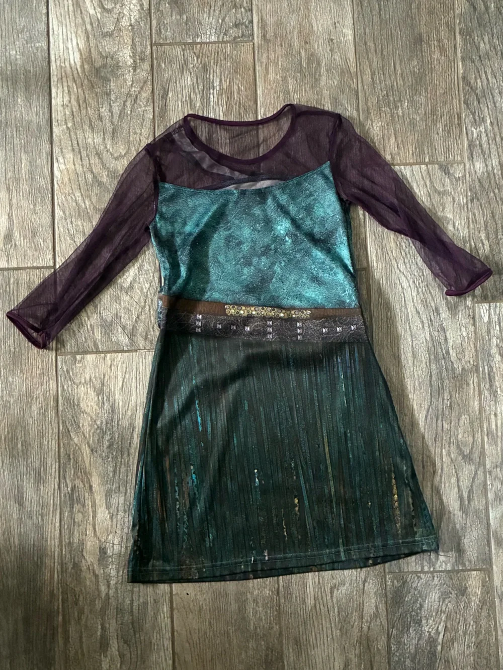 Disney Store Uma Costume Dress Descendants 2 Size 7/8 Girls